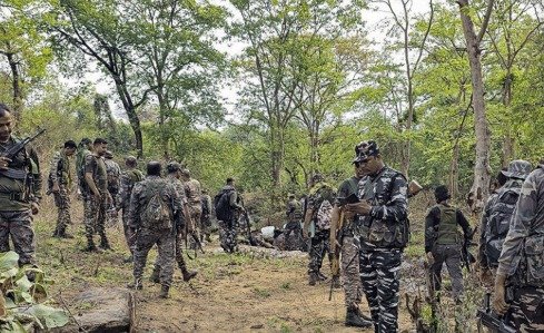 bijapur-dantewada-encounter-18-naxals-killed-3-drg-jawans-martyred