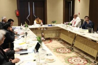 Revenue campaign should be restarted for pending land related cases: Chief Minister Dr. Yadav