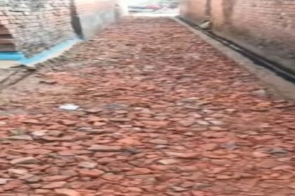 Puranpur: Big questions raised on the quality of CC road construction in Mahand Khas.