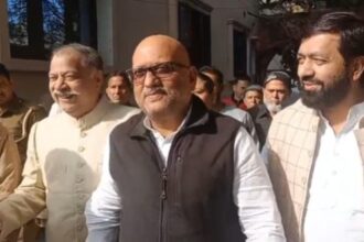 Moradabad: Congress State President Ajay Rai met the family of BLO Sarvesh Singh who committed suicide during the SIR process.