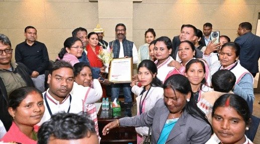 pesa-rules-approved-tribal-representatives-thank-cm-hemant-soren