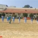 A 30-km-long human chain was formed in Farrukhabad on the occasion of Geeta Jayanti.
