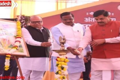 Shri Krishnam Vande Jagadgurum: Chief Minister Dr. Yadav