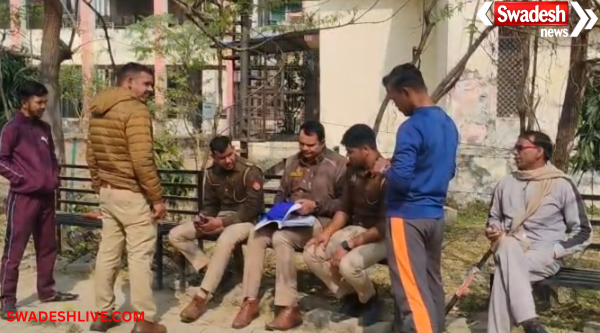 Etawah Road Accident