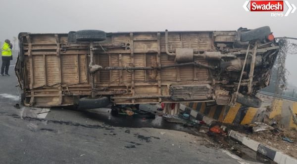 Agra Lucknow Expressway Accident