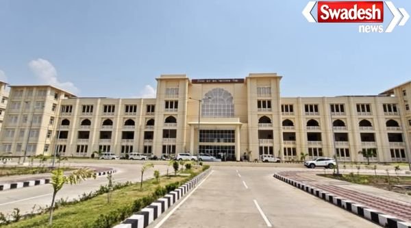 Rewa court bomb threat