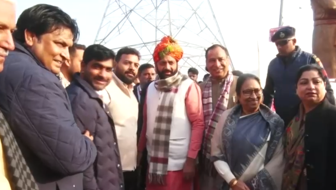 CM Saini Pays Tribute to Swami Vivekananda