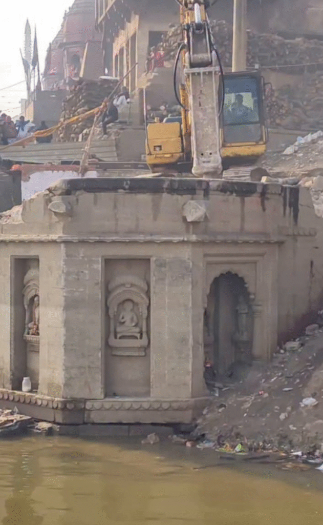 Ahilyabai Holkar Statue Controversy