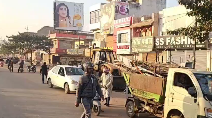 Supela Sunday Market