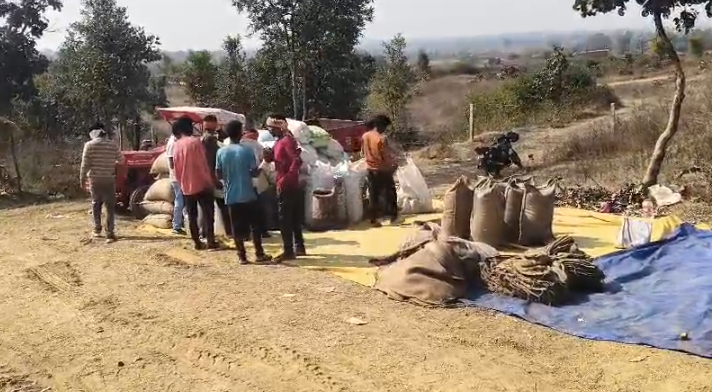 Farmer rice complaints