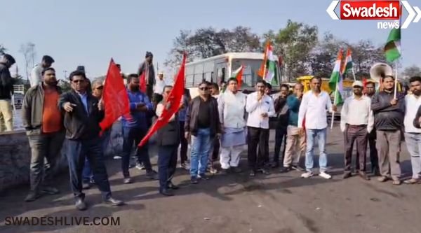 Labour Law Protest in Bhilai: BSP unions stage a strong demonstration at Murgha Chowk