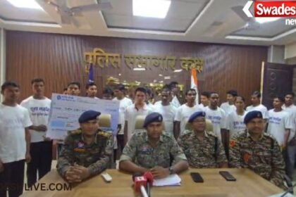 Maoist Surrender: 22 Maoists surrender in Sukma