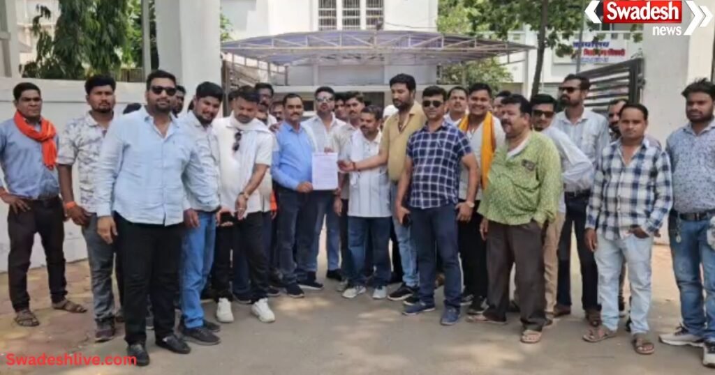 Fertilizer Dealers Protest