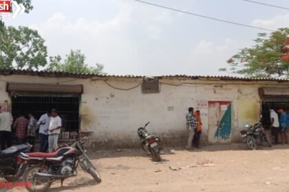 Lormi liquor shop protest