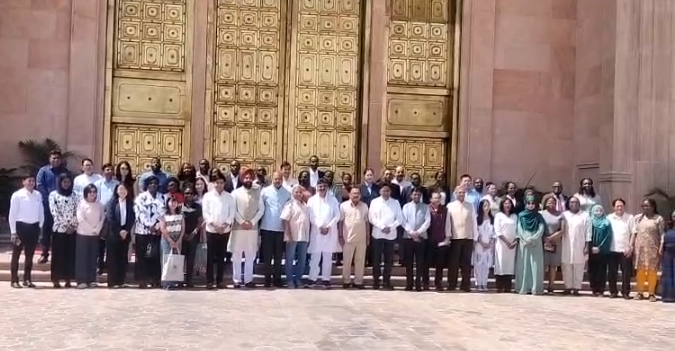 International Delegation 