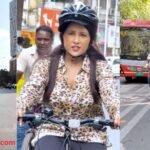 ViralVideo Amruta Fadnavis fuel saving message
