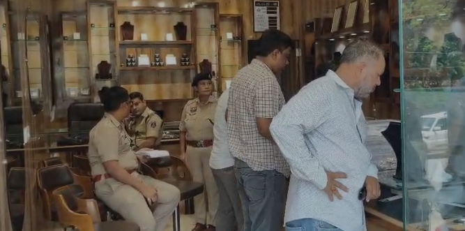 Jewellery Shop Theft