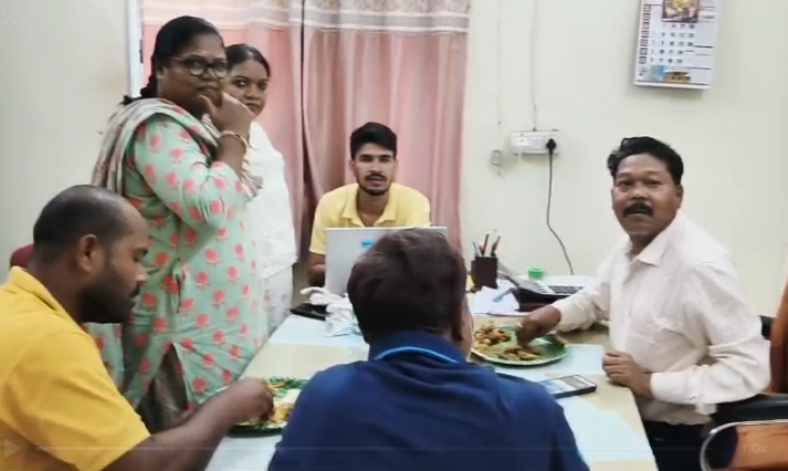 RES Office Chicken Party