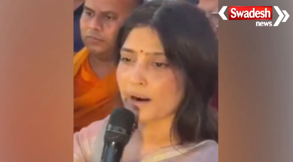 Dimple Yadav Statement on Daughter Aditi Yadav Troll