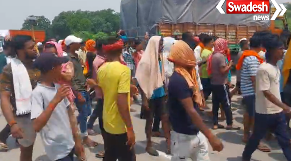 Complete traffic shutdown on the Ara-Buxar