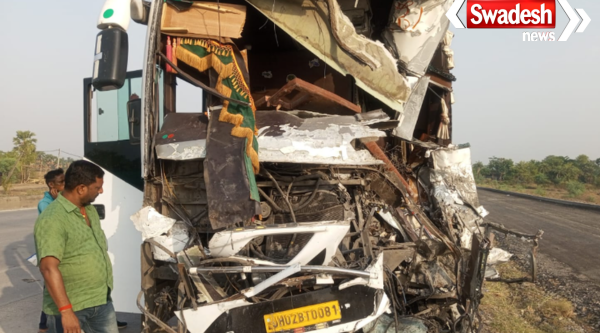 Aurangabad Bihar NH 19 Bus Dump Truck Accident