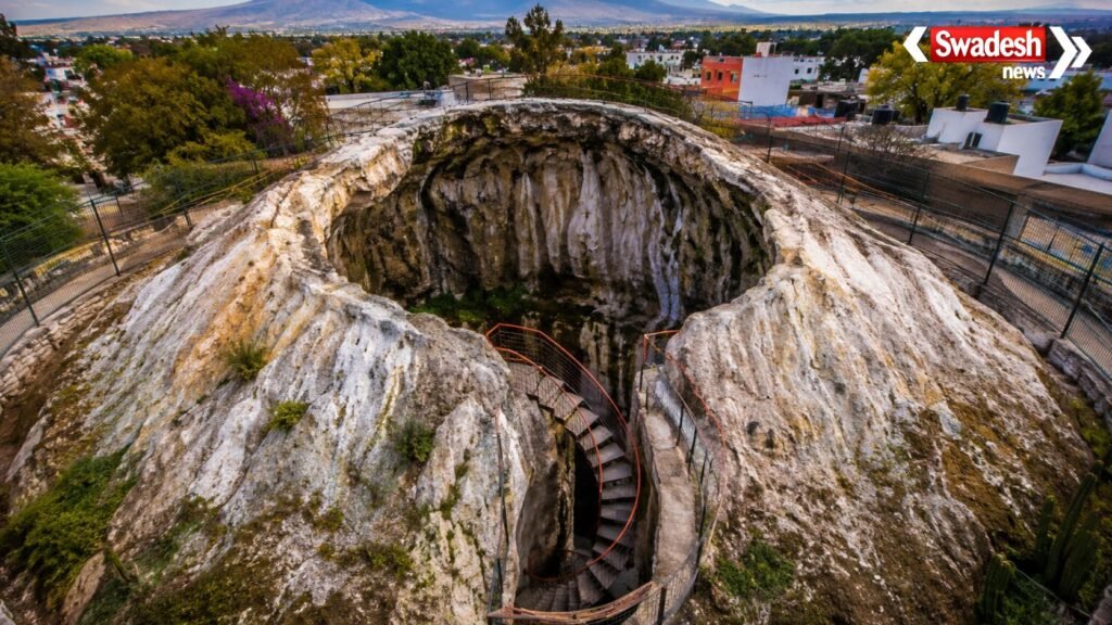 https://swadeshlive.com/khabar-hatke-cuexcomate-smallest-volcano/