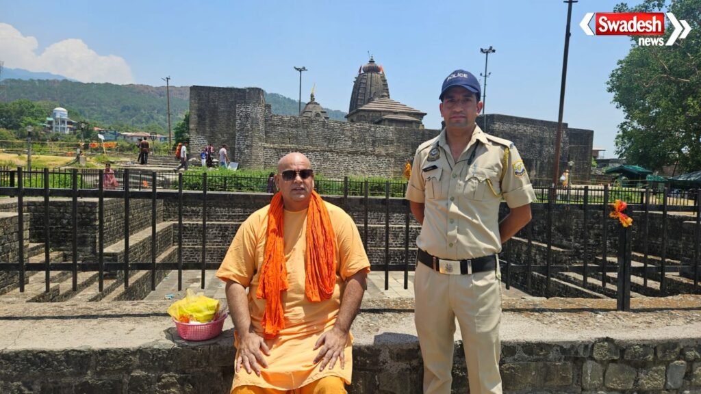 https://swadeshlive.com/swami-chakrapani-maharaj-baijnath-temple-visit/