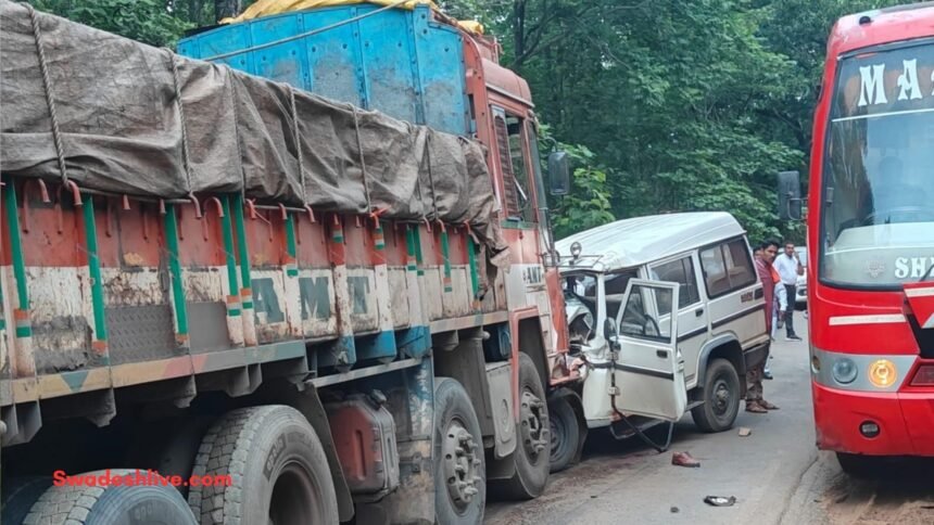 Gariaband Road Accident