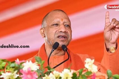 UP Top 10 की प्रमुख खबरों का ग्राफिक, जिसमें राम मंदिर ट्रस्ट बैठक, मेरठ अपराध, शिक्षक कैशलेस योजना, कासगंज मुठभेड़ और सीतापुर हत्या मामले की खबरें शामिल हैं।