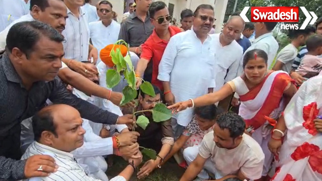 Puranpur Ek Ped Maa Ke Naam Campaign