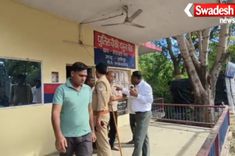 Hamirpur Police Sub Inspector Girish Mishra Theft Truck Driver