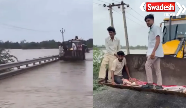 Amreli Flood Patient Rescue JCB