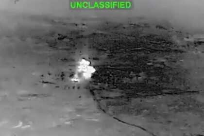 West Asia War LIVE अमेरिकी हमलों के बाद ईरान का पलटवार, 14 मौतों का दावा, खाड़ी देशों में बढ़ा तनाव