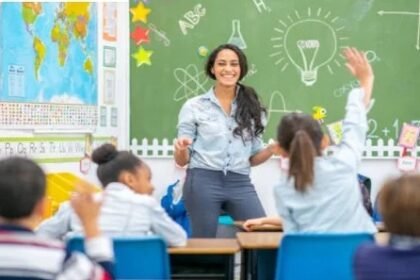 UAE Teaching Job