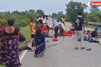 Panna Tractor Trolley Accident