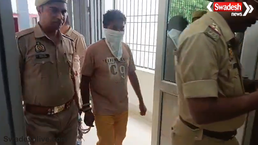 Etawah Car Theft