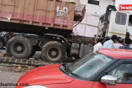 Agra Road Accident