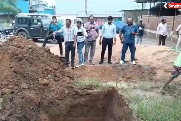 महासमुंद में पनीर जांच के बाद वैद्य फूड्स फैक्ट्री सील