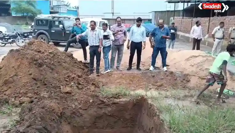 महासमुंद में पनीर जांच के बाद वैद्य फूड्स फैक्ट्री सील