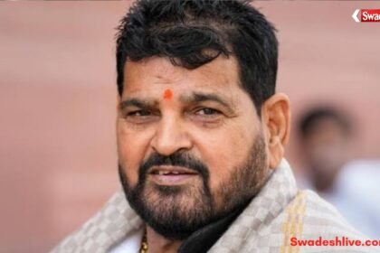 https://swadeshlive.com/brij-bhushan-sharan-singh-acquitted-wfi-sexual-harassment-case/