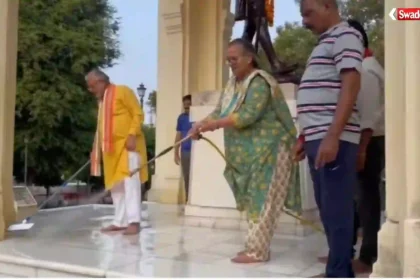 Cleanliness Campaign in Lucknow PM Modi Birthday