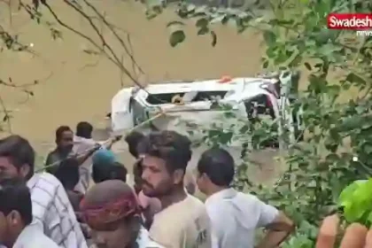 Nalkheda Car Accident baglamukhi-temple