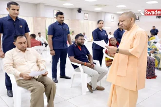 lucknow-yogi-adityanath-janata-darshan-problem-resolution/