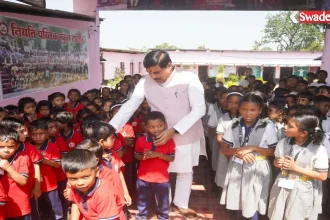 bhopal-cm-dr-mohan-yadav-school-visit-mandla/