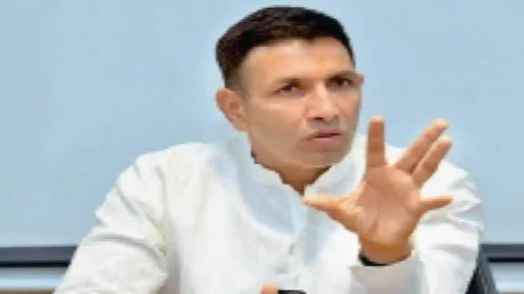 MP Politics